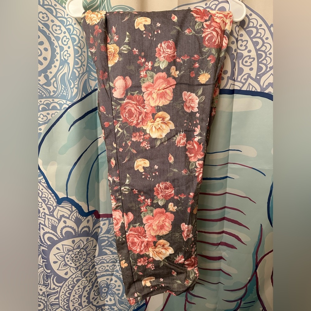 Lane Bryant Denim Floral Skinny Jeans Size 28
